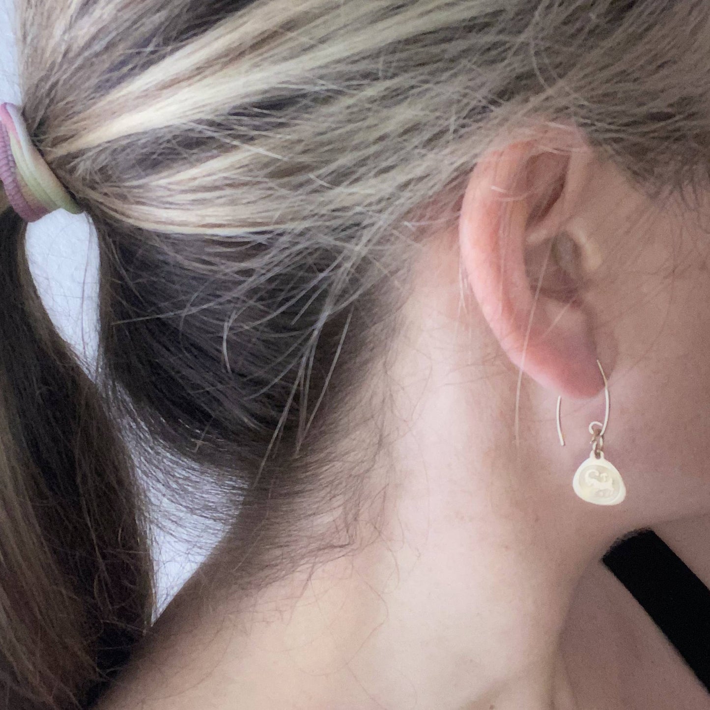 14K Solid Yellow Gold V-Shaped Hammered Ear Wires