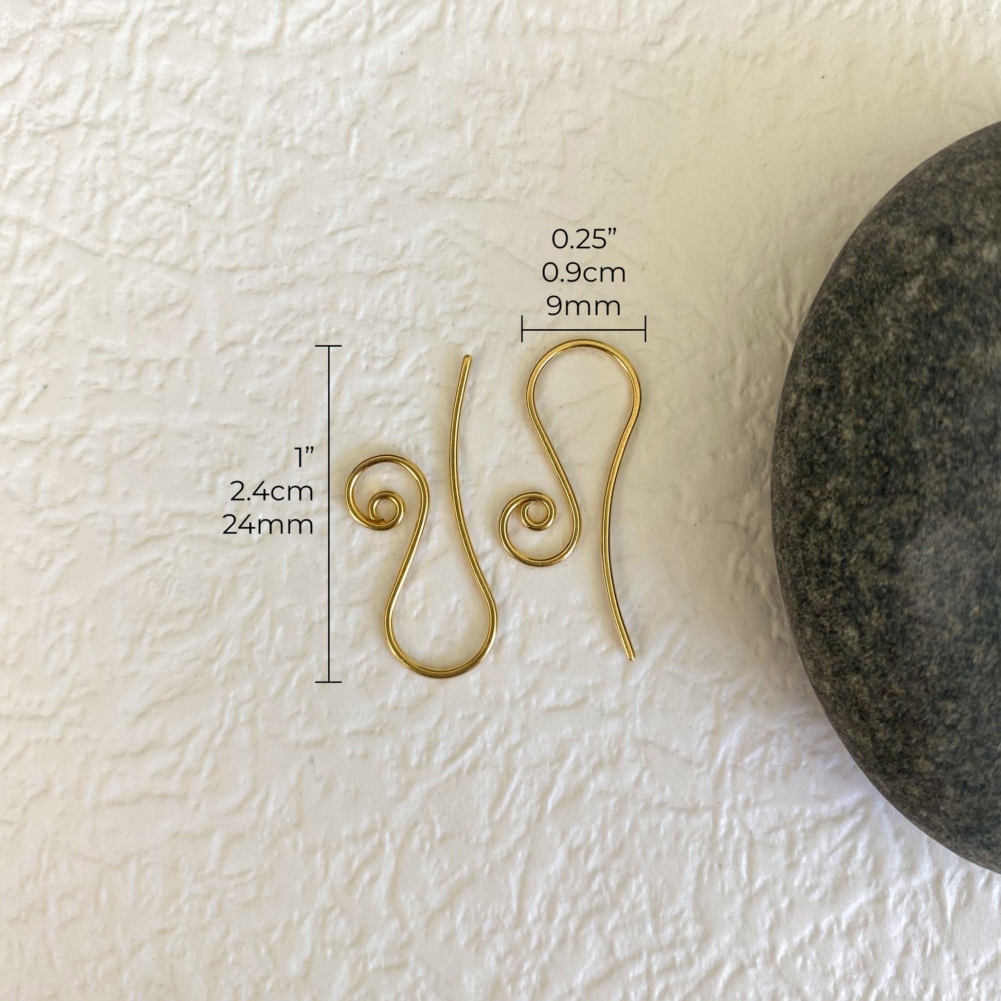High karat 18k gold spiral ear wire hooks for luxury earring designs