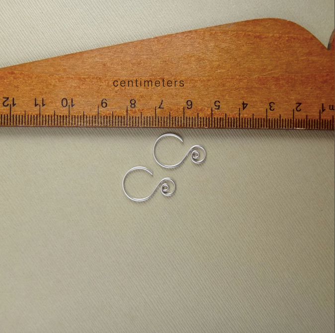 short french hooks