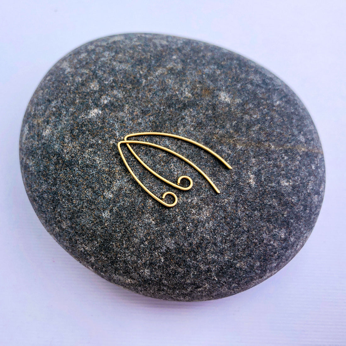 14K Solid Yellow Gold V-Shaped Hammered Ear Wires