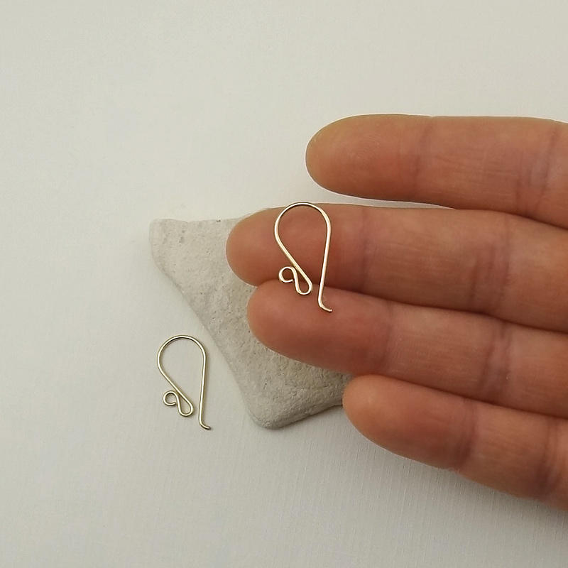 Gold Filled Short Shepherd Earwire